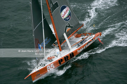 081109VGDEPART_L7A1692 .jpg