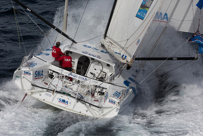Paul Meilhat et Michel Desjoyeaux à l'entrainement sur IMOCA SMA avant le départ de la Transat Jacques vabre 2015 au départ du Havre et à destination de Itajaï au Brésil..Groix, 16 09 2015, Photo © Jean-Marie LIOT   DPPI.