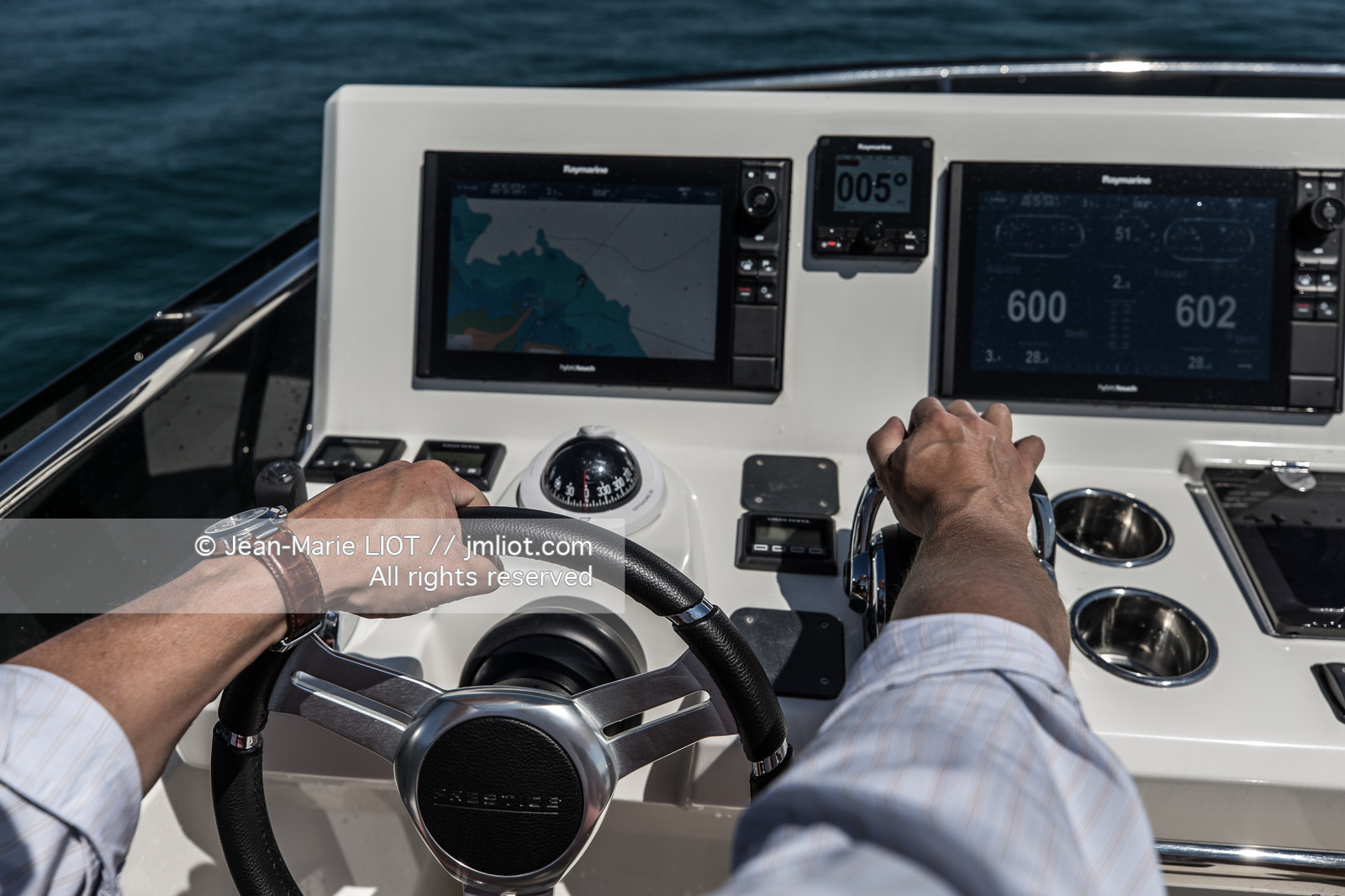 PRESTIGE  YACHT - PRESTIGE 520