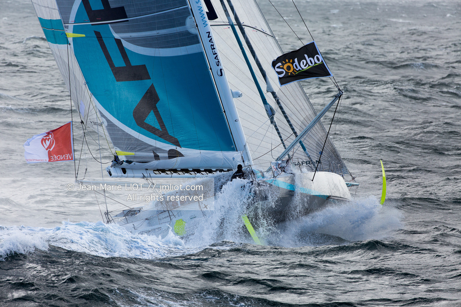 SAILING - SAFRAN - MORGAN LAGRAVIERE