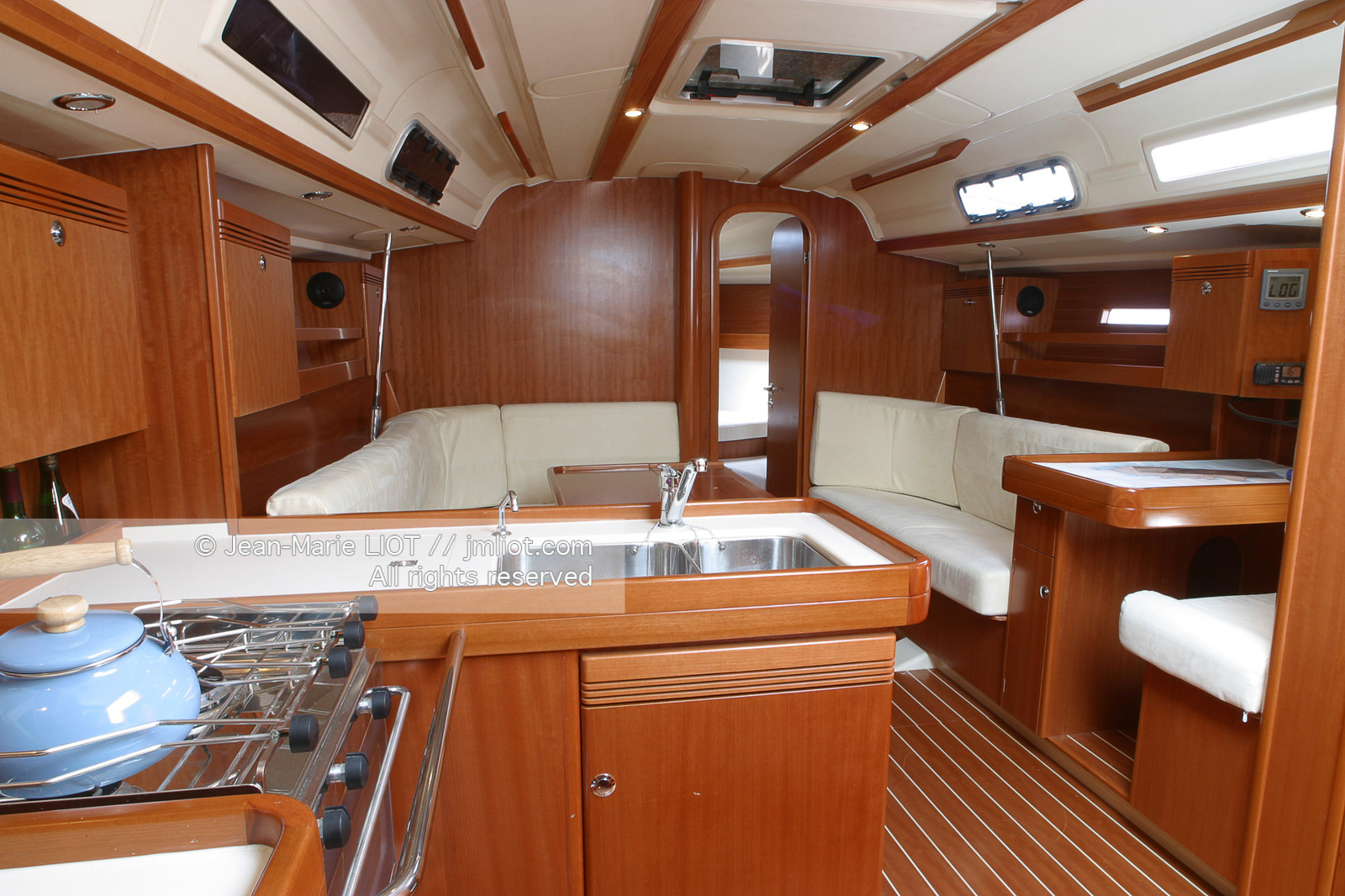 DUFOUR 40