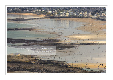 .Saint Malo.The tide of the century (2015) in Saint- Malo..© Jean-Marie Liot