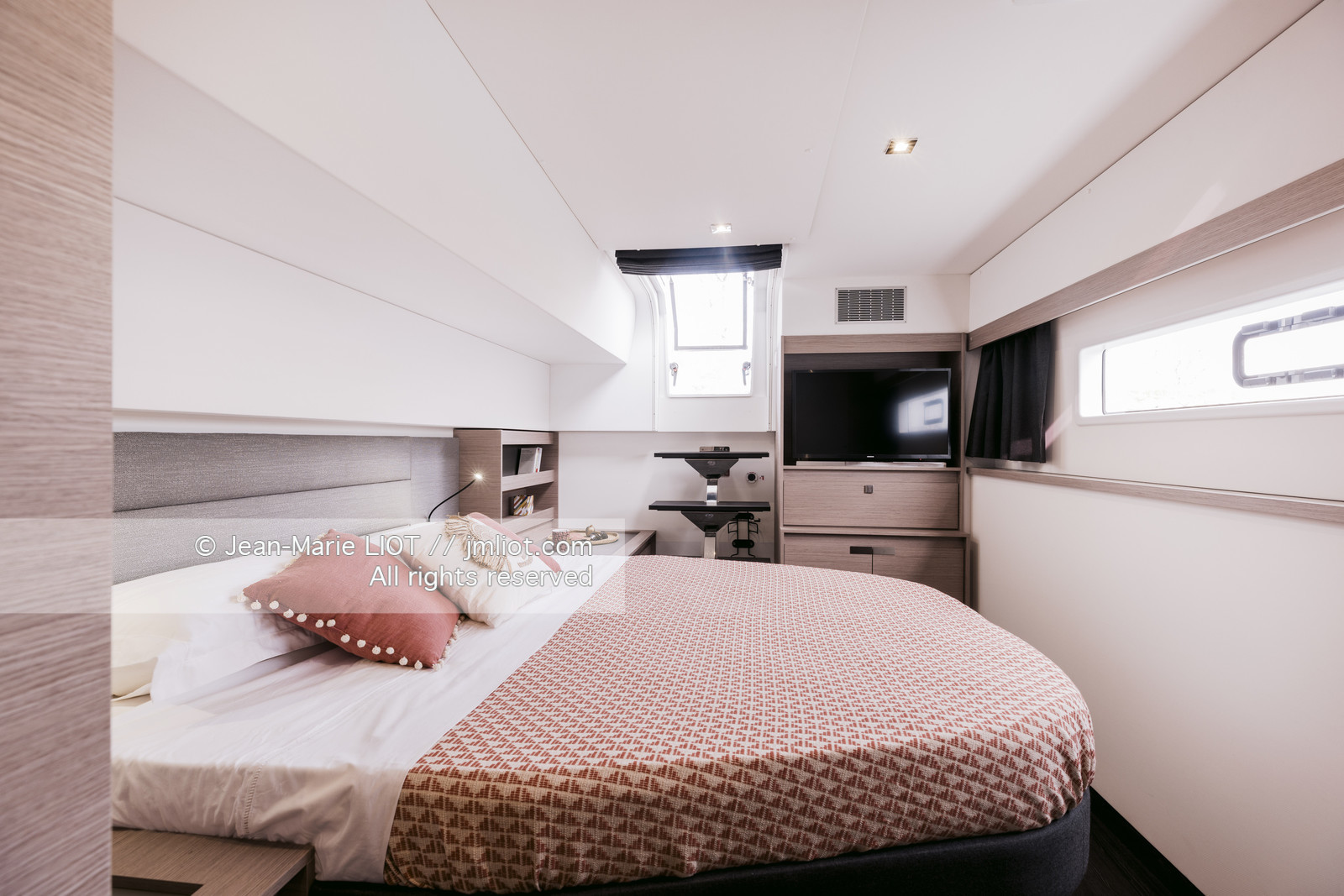 FOUTAINE PAJOT 2022 - AURA 51