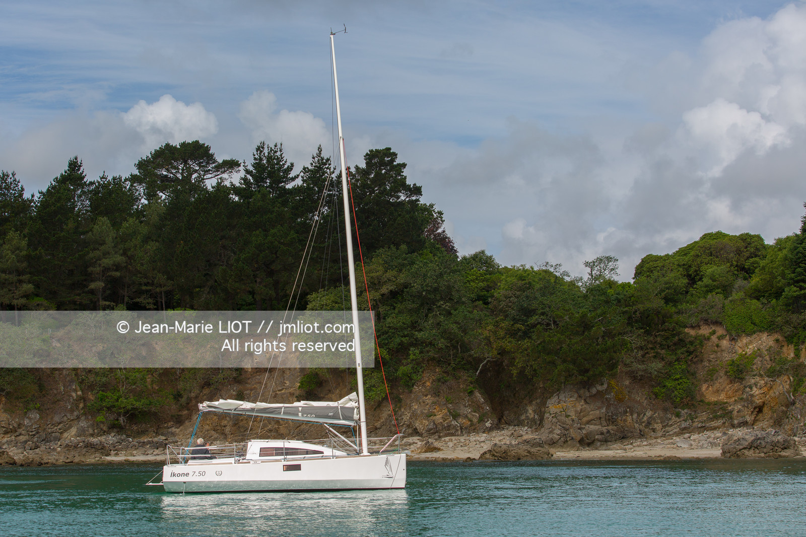 IKONE 750 - YACHT MAGAZINE ALLEMAGNE