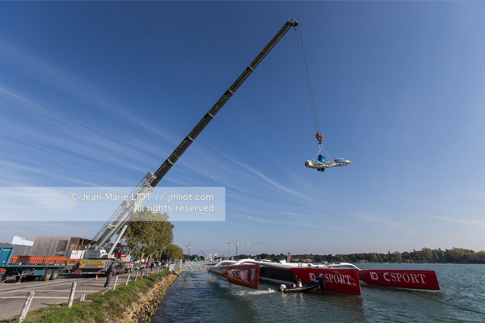 MAXI TRIMARAN IDEC SPORT 2015 - FRANCIS JOYON