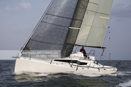 VOILE MAGAZINE - 100 MILLES