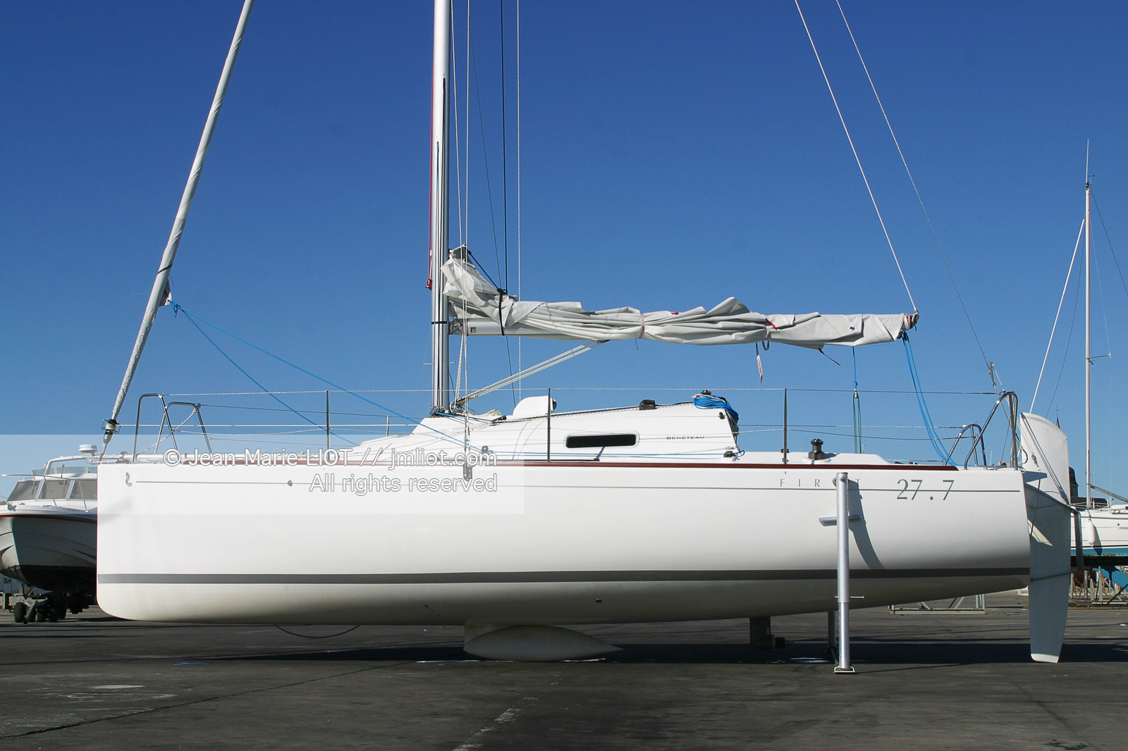 BENETEAU FIRST 27.7