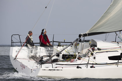 VOILE MAGAZINE - 100 MILLES